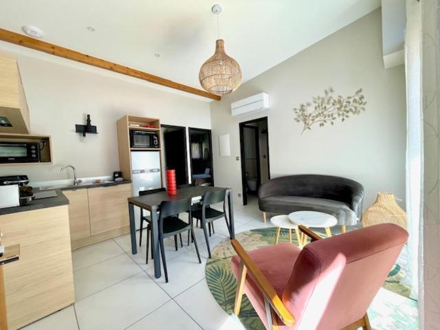 Domaine Le Vaxergues Apartment Saint-Affrique Ngoại thất bức ảnh